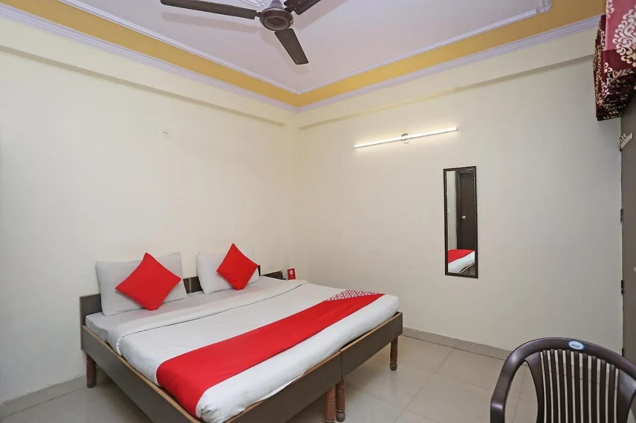 Hotel O Airport Plaza By Palace New Delhi